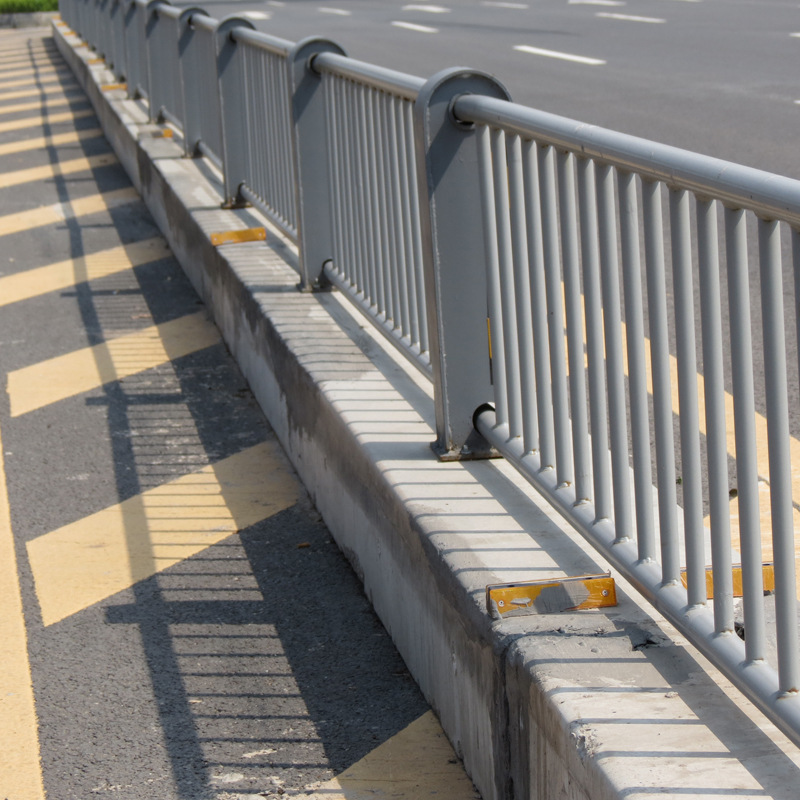 道路護(hù)欄
